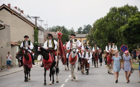 Doloplazy – Jízda králů